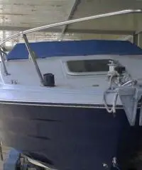 Bayliner Capri Cuddy - 3