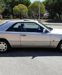 MERCEDES 200 CE coupé