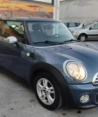 MINI Mini (R56) - 2011