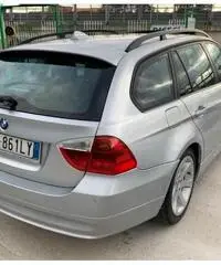 BMW Serie 3 (E90/E91) cambio manuale - 2007 - 3