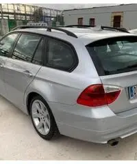 BMW Serie 3 (E90/E91) cambio manuale - 2007 - 4