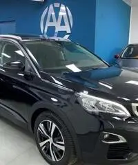 Peugeot 3008 1600 bluehdi 120 cv autom tetto navi