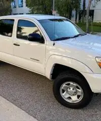 2012 Toyota Tacoma Double Cab Automatic - 4