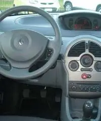 RENAULT MODUS 1.2 DYNAMIQUE ANNO 2010 KM 96100 - Vicenza - 4