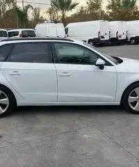 AUDI A3 SPB 2.0 TDI 150 CV XENON - 2013 - Campania - 4