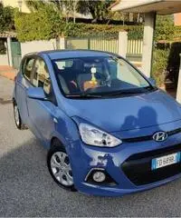 HYUNDAI i10 2ª serie - 2015