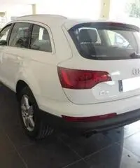 AUDI Q7 3.0 V6 TDI CLEAN QUATTRO 240CV TIPTRONIC 7POSTI - Napoli - 2