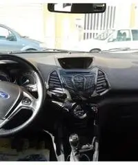 FORD EcoSport - 2015 - 6