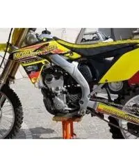 Suzuki RMZ 250 - 2015