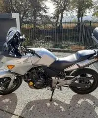 Cbf 600 2005 33k km - 4