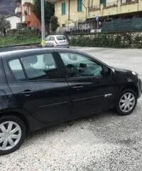 RENAULT Clio - 2010