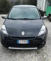 RENAULT Clio - 2010 - 2