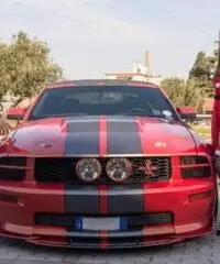 FORD Mustang gt