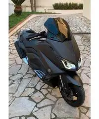 Tmax 530 come nuovo - 2