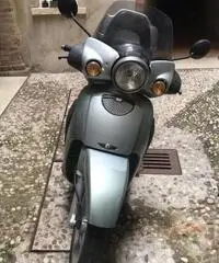 Aprilia Scarabeo 200 - 2