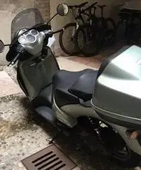 Aprilia Scarabeo 200 - 3