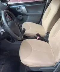 Peugeot 207 cinque porte 1.0 - 5