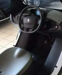 Twizy 80 color - Roma - 3