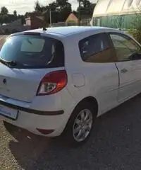 Renault Clio 1.2 16V 3 porte GPL Yahoo - Piemonte - 3