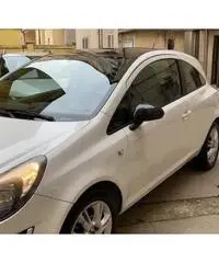 Opel Corsa bycolor GPL - 2