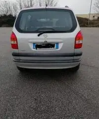 OPEL Zafira - 2002