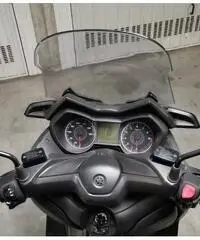 Yamaha Xmax 300 - 3