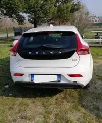 Privato vende Volvo V40 - 2