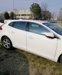 Privato vende Volvo V40 - 4