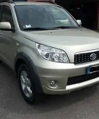 Daihatsu terios 4wd - 2