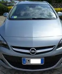 OPEL ASTRA SPORT-TOURER 1.7 CDTI "COSMO" 2012 - 2