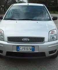 Ford Fusion benzina - 2