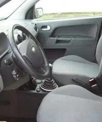 Ford Fusion benzina - 5