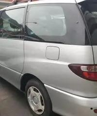 TOYOTA Previa - 2002 - 4