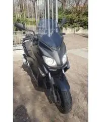 Yamaha X-max 125