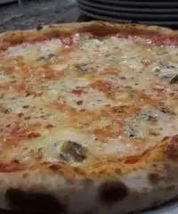 PIZZAIOLO con esperienza