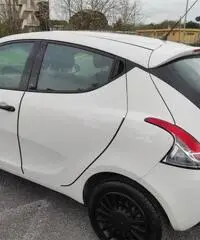 Lancia Ypsilon elefantino Seminuova - 2