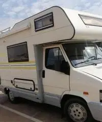 Camper mansardato