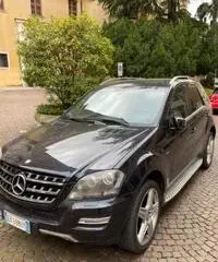 Mercedes ML Grand Edition 320 Diesel - 3