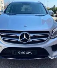 Mercedes-Benz GLE 250 d 4Matic Premium - 2