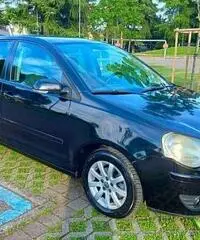 Volkswagen polo 1.4 tdi sportline per neopatentati - 4