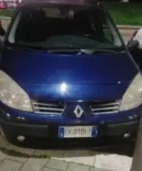 RENAULT Scénic 2ª serie