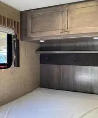 Winnebago Minnie Winnie 22R - 2