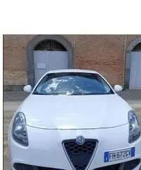 Alfa Rome Giulietta 1.6 - 120 cv - 4