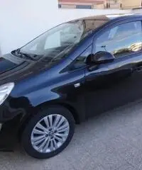 OPEL Corsa 1.3 MTJ 95cv - 2011 - 3