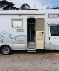 Camper Ford Rimor Superbrig