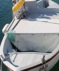 Barca con licenza da pesca - 2