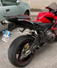 Honda CBR 600rr - 3