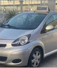 Toyota aygo 1.0 benzina 5p perfetta - 2