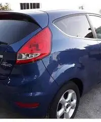 FORD Fiesta 6ª serie Bs - 2010 - 3