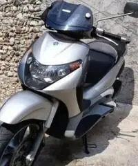 Piaggio beverly 200